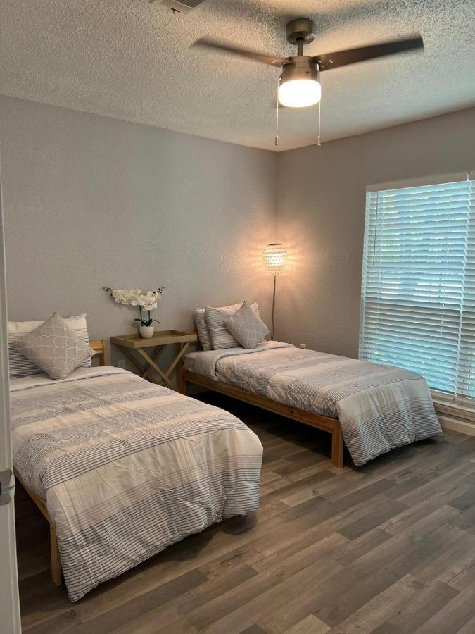 Spacious N Cozy 3 Bedroom // 15 Min From Downtown Apartamento Houston